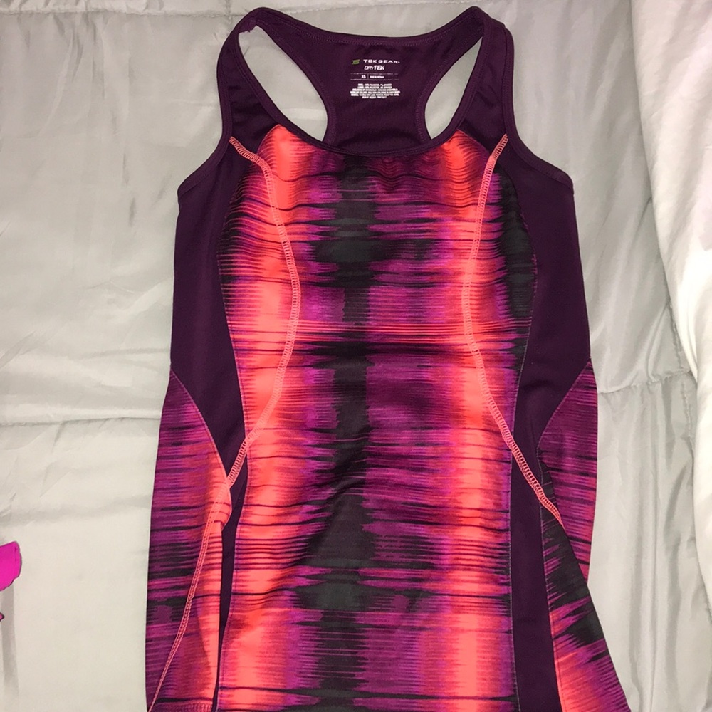 Tank top bundle - Picture 2 of 3